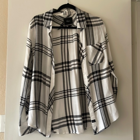 NWOT Rails collard plaid Hunter shirt - Picture 5 of 9